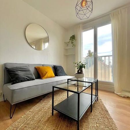 Superbe Studio Avec Parking Gratuit Sur Place Paray-Vieille-Poste Exterior photo
